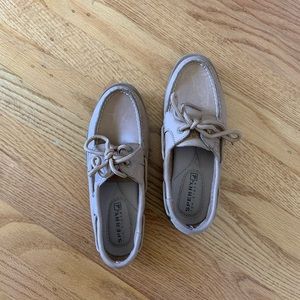 Classic Women’s Sperry Top Siders (Size 5M)
